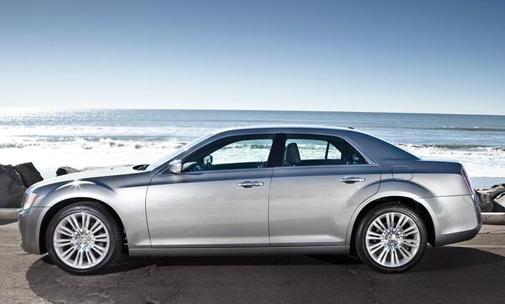 Chicago auto show chrysler 300 #5