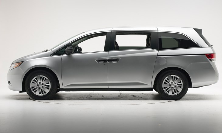 Honda odyssey concept on display at the chicago auto show #7