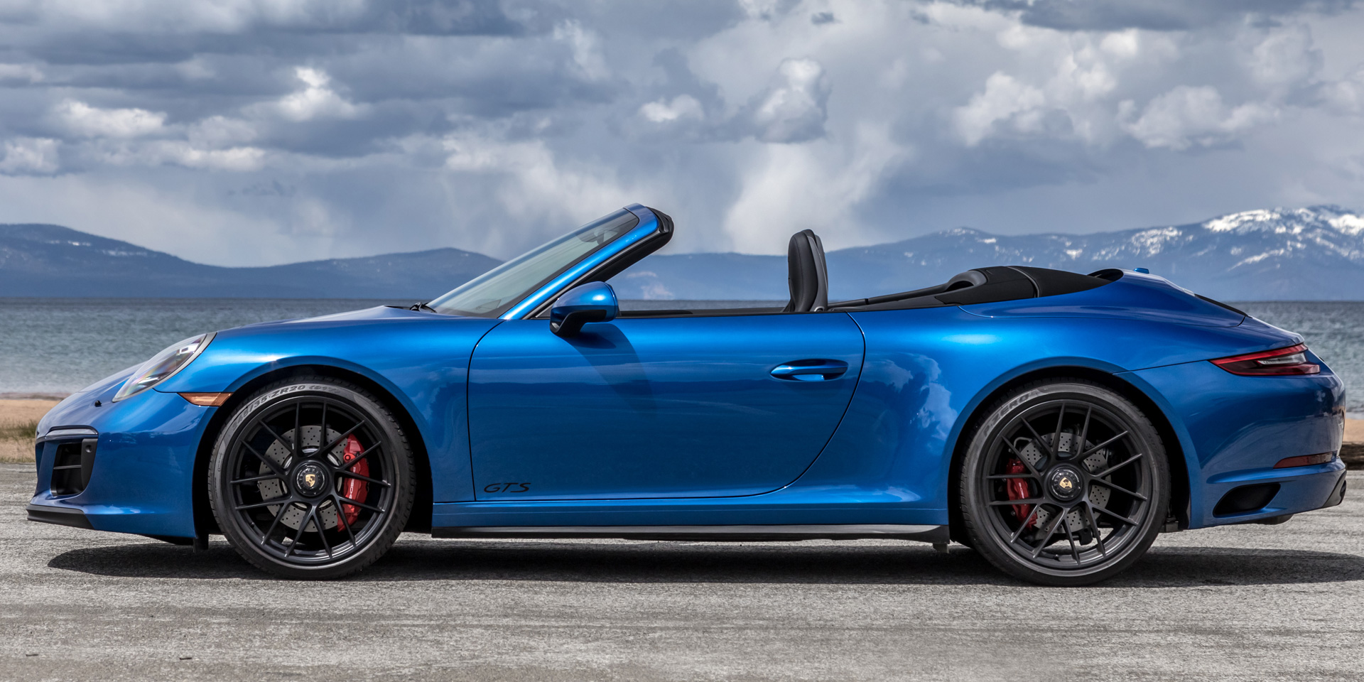 2018 Porsche 911 Vehicles On Display Chicago Auto Show