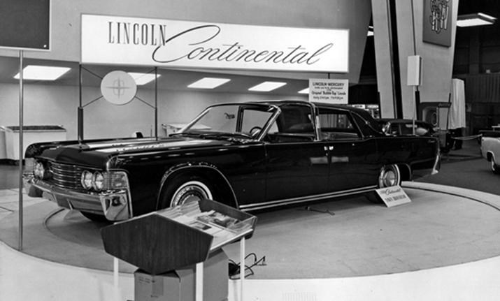 ContinentalBrougham@65Web22.jpg