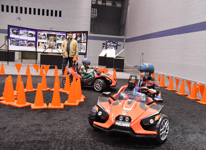 Public Show Chicago Auto Show