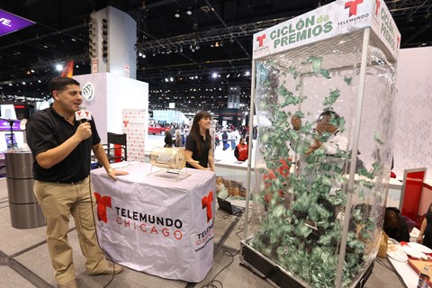 HiHispanic Day at the Chicago Auto Show