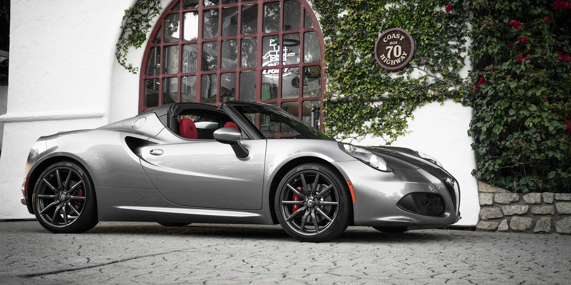 2018 - Alfa Romeo - 4C - Vehicles on Display | Chicago ...