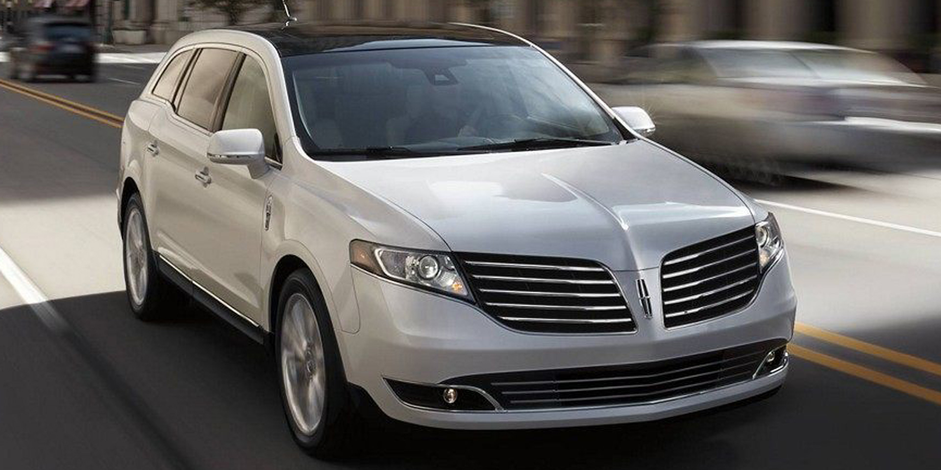 Toyota Corolla Mpg >> 2019 - Lincoln - MKT - Vehicles on Display | Chicago Auto Show Toyota Corolla Mpg >> 2019 - Lincoln - MKT - Vehicles on Display | Chicago Auto Show
