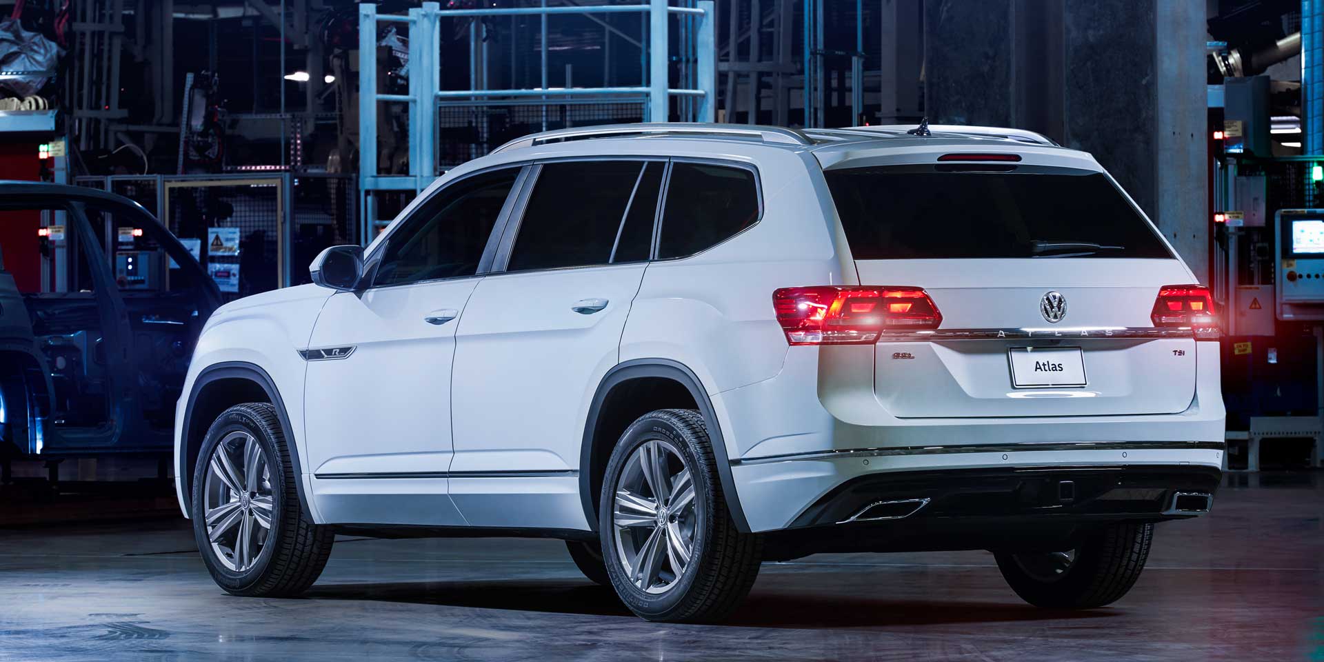 2018 - Volkswagen - Atlas - Vehicles on Display | Chicago ...