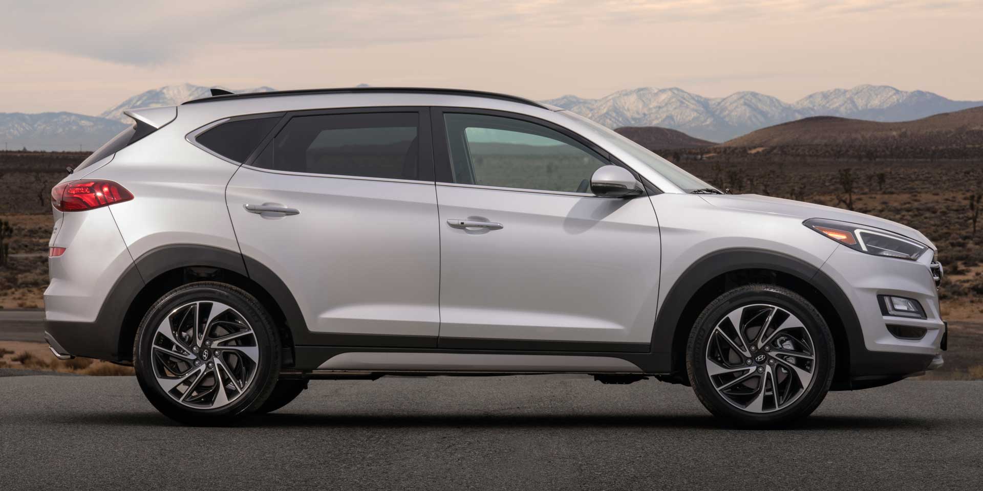 2019 - Hyundai - Tucson - Vehicles on Display | Chicago ... 2019 - Hyundai - Tucson - Vehicles on Display | Chicago ...