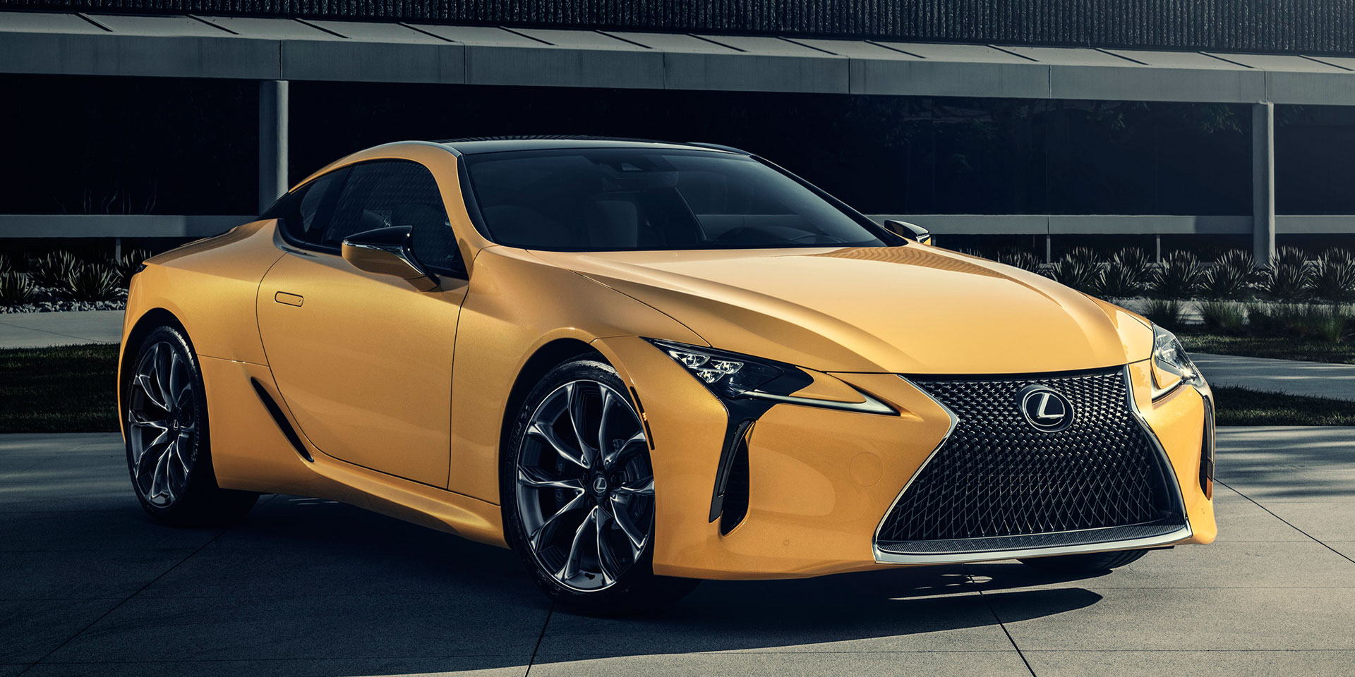 2019 - Lexus - LC - Vehicles on Display | Chicago Auto Show