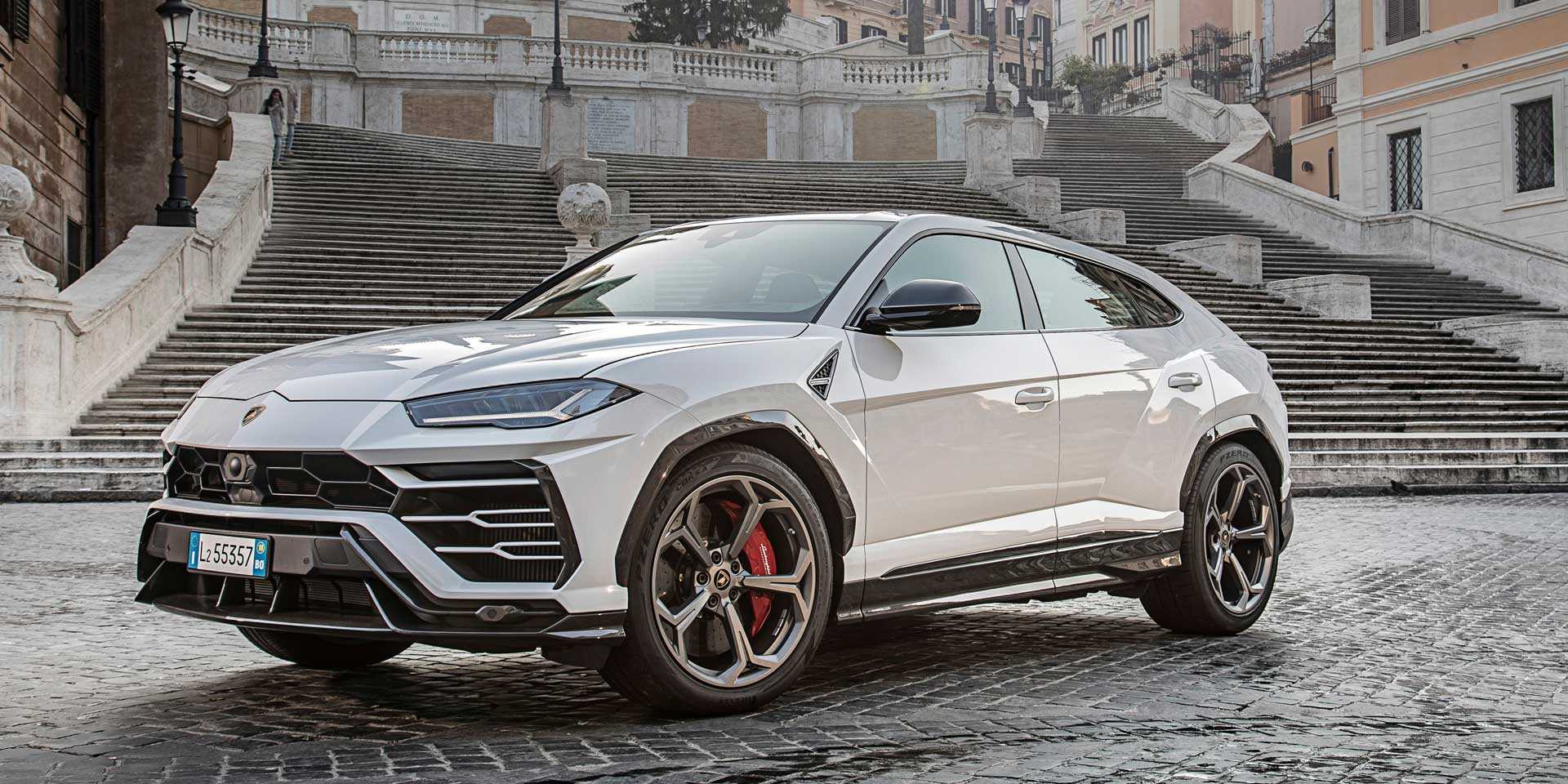 2019 - Lamborghini - Urus - Vehicles on Display | Chicago ...