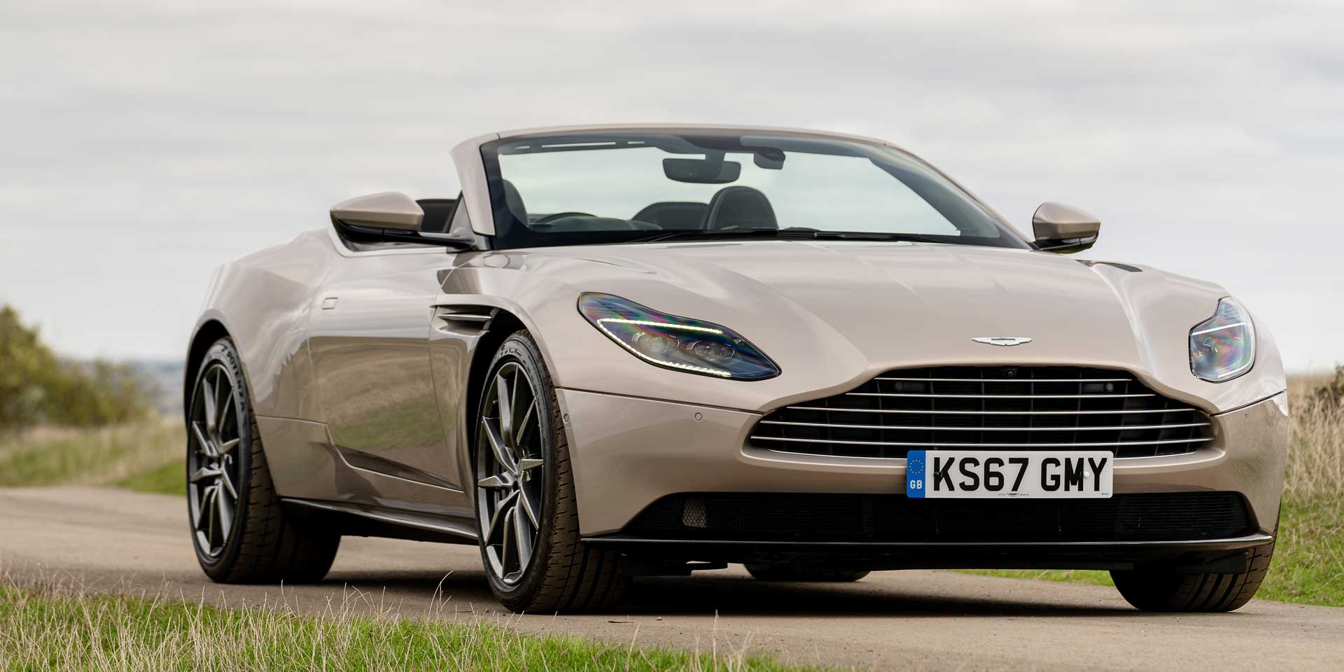 Aston Martin DB 11