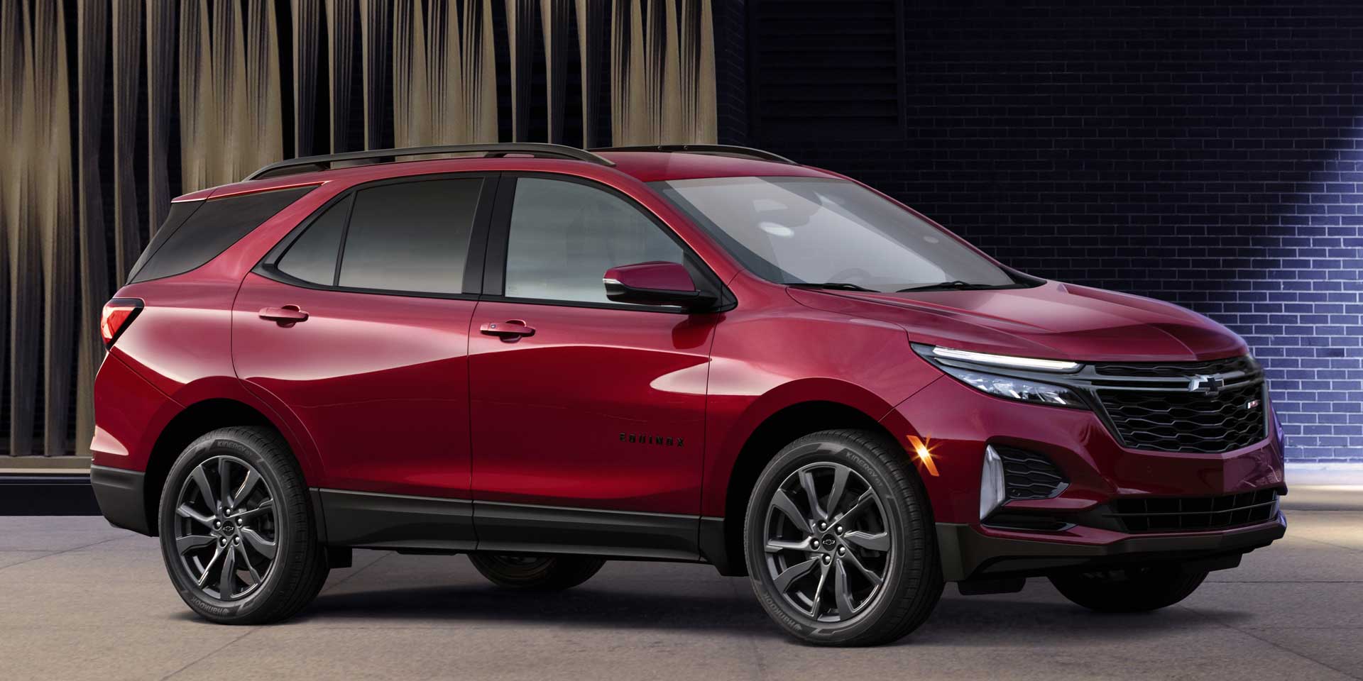 2022 - Chevrolet - Equinox - Vehicles on Display | Chicago Auto Show