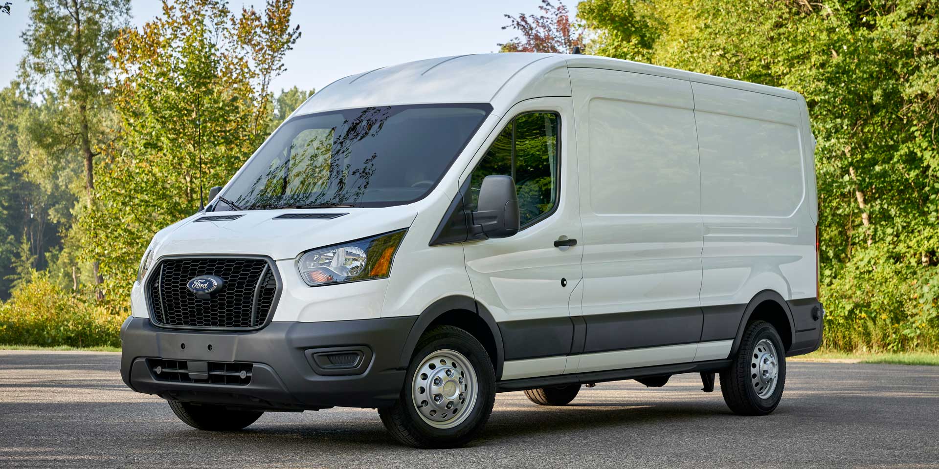 2021 - Ford - Transit - Vehicles on Display | Chicago Auto Show