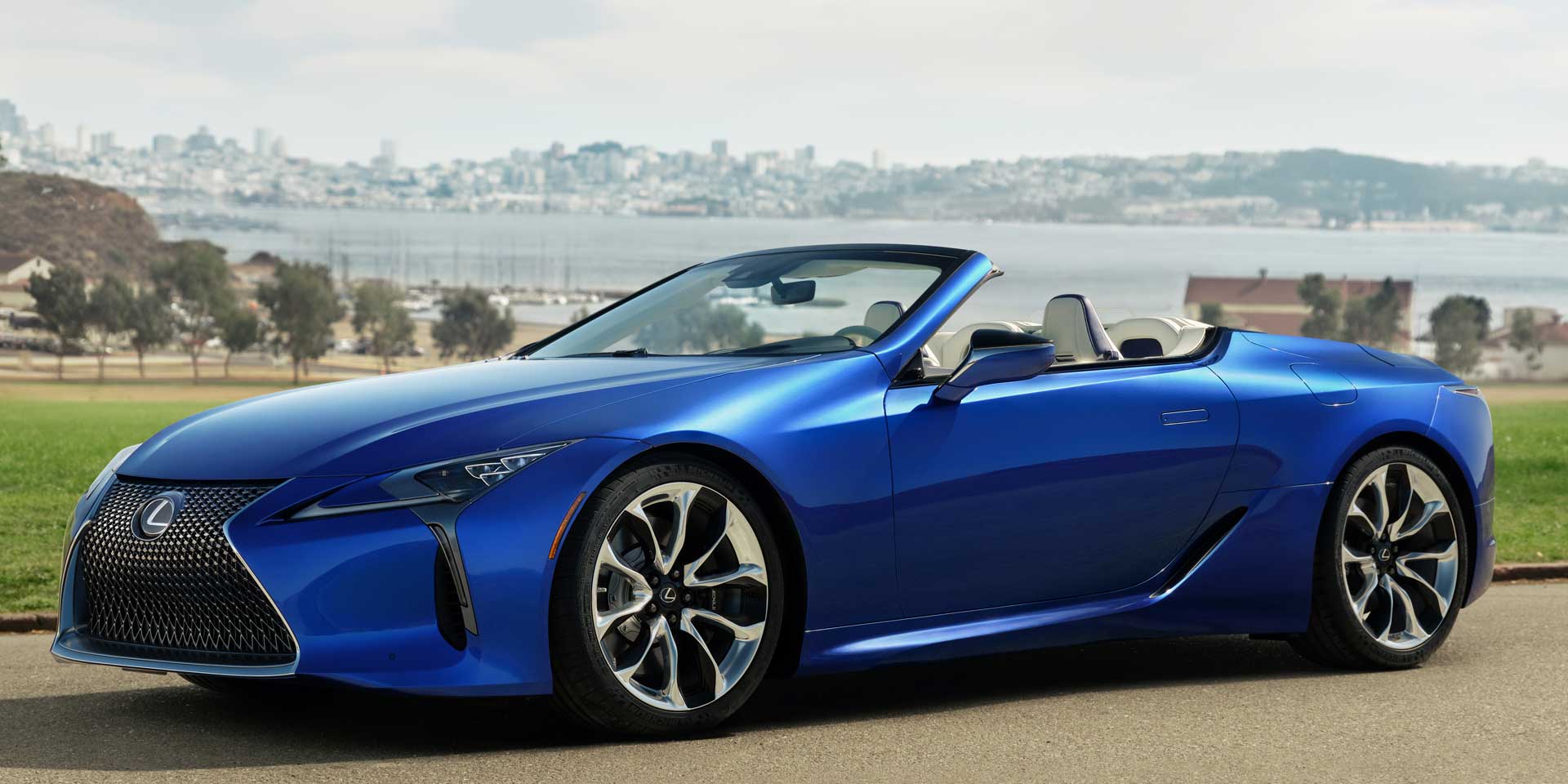 2021 - Lexus - LC - Vehicles on Display | Chicago Auto Show