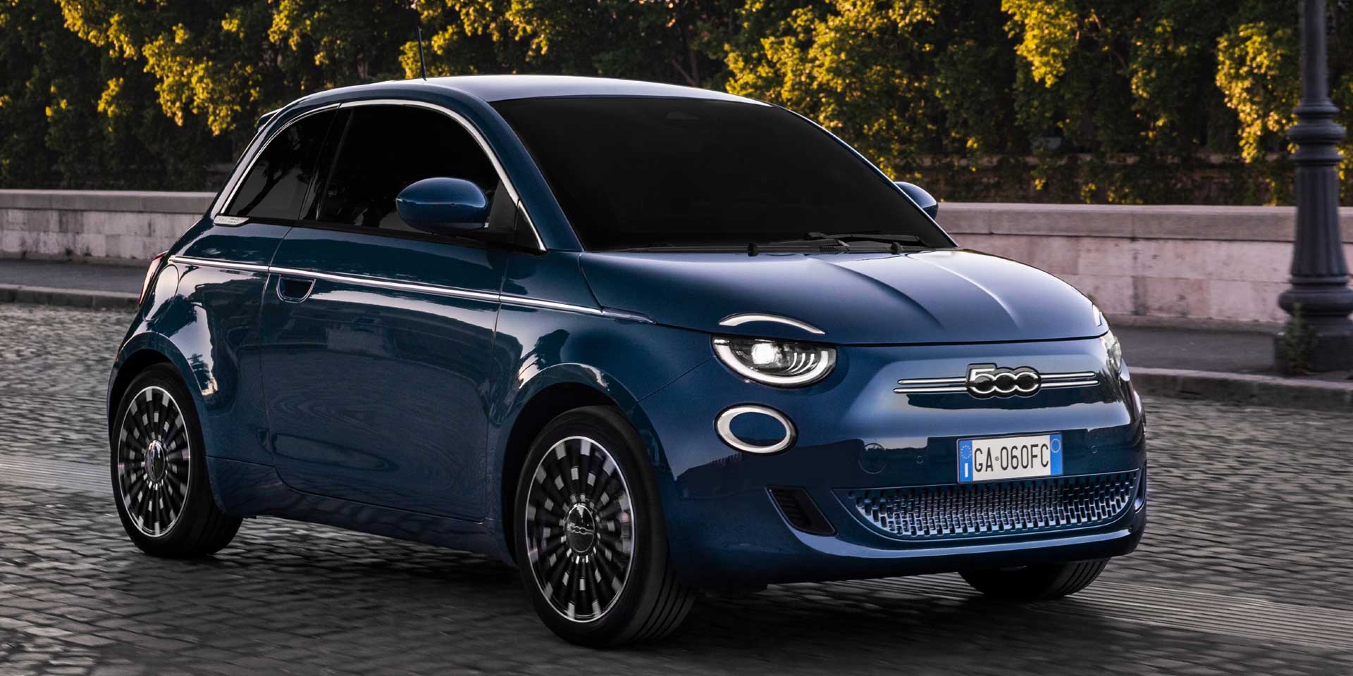 2024 Fiat 500e Vehicles on Display Chicago Auto Show