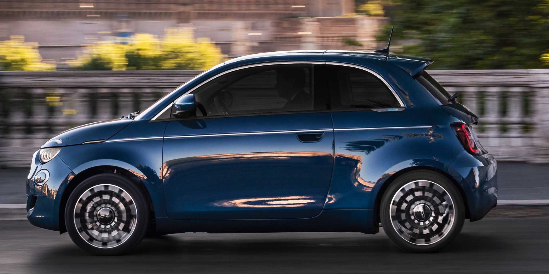 2024 Fiat 500e Vehicles on Display Chicago Auto Show