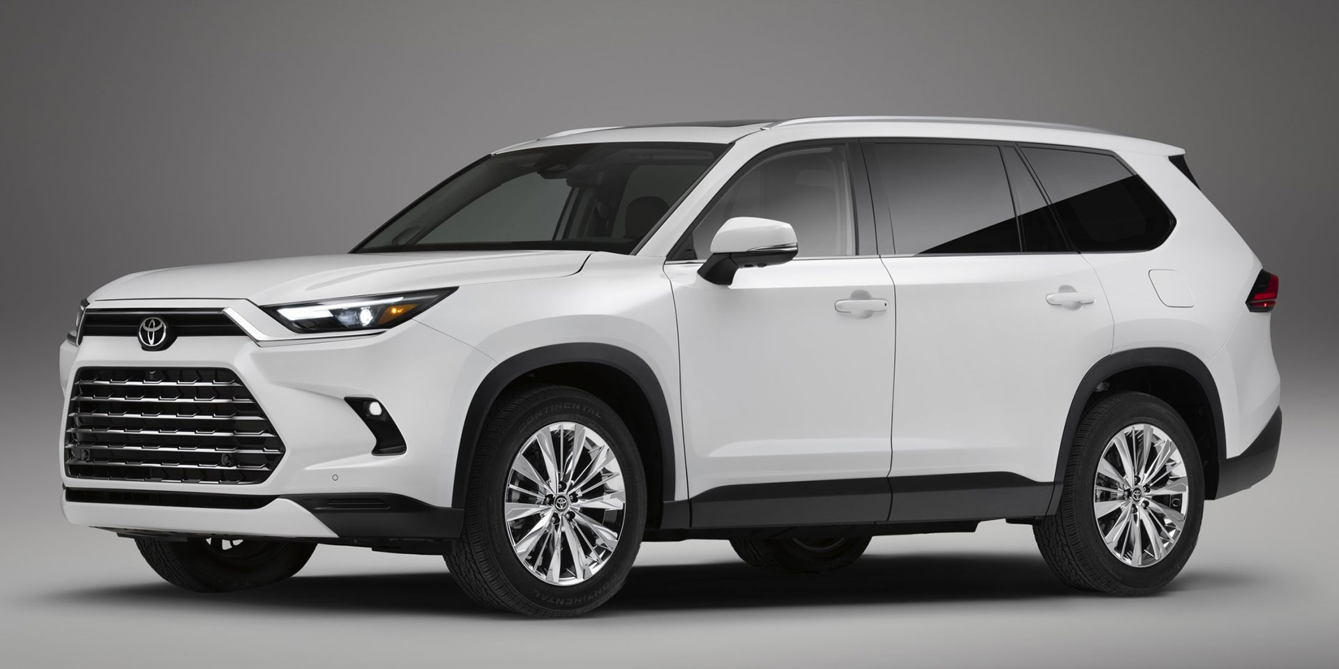 2024 Toyota Grand Highlander Vehicles on Display Chicago Auto Show