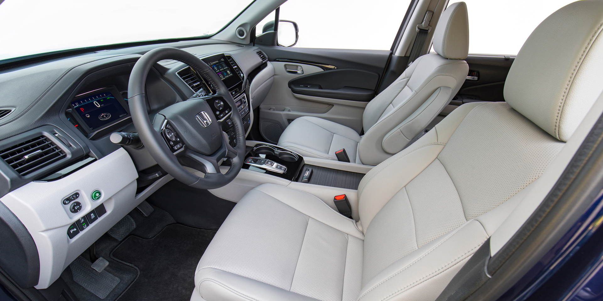 2022 Honda Pilot Vehicles on Display Chicago Auto Show