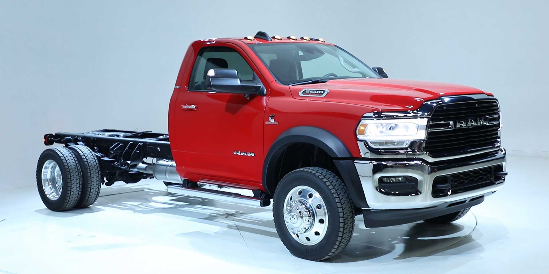 2019-ram-chassis-cab-vehicles-on-display-chicago-auto-show