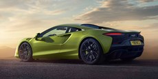 2023 McLaren Artura