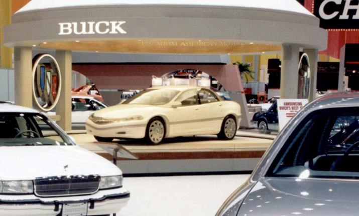 BuickSceptreFront@1992Web221.jpg
