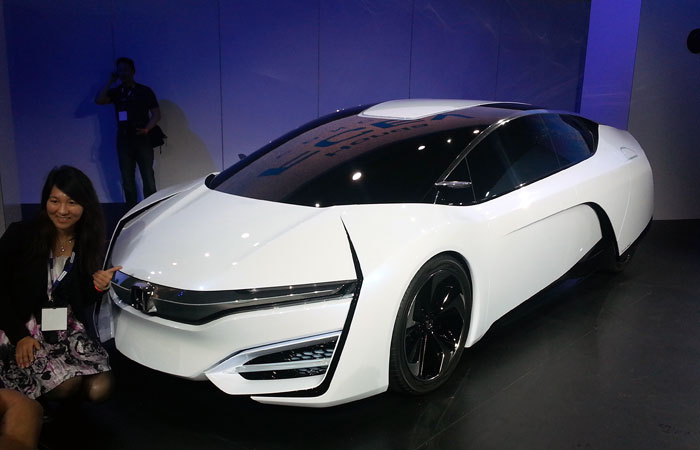2014-Los-Angeles-Auto-Show-Honda-FCEV-Concept