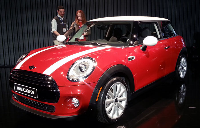 2014-Los-Angeles-Auto-Show-MINI-Cooper