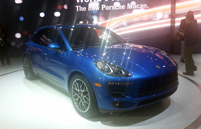 2014-Los-Angeles-Auto-Show-Porsche-Macan