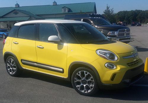 2014_Fiat_500L_MAMA