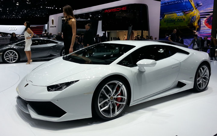 2015-Lamborghini-Huracan-1