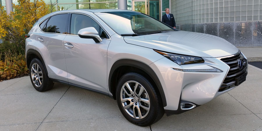 2015-Lexus-NX-front-900