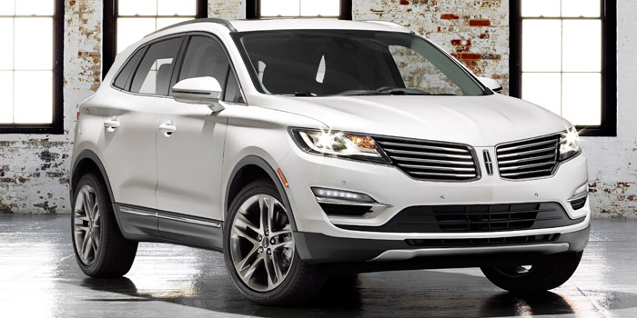 2015-Lincoln-MKC-Exterior-Front-700