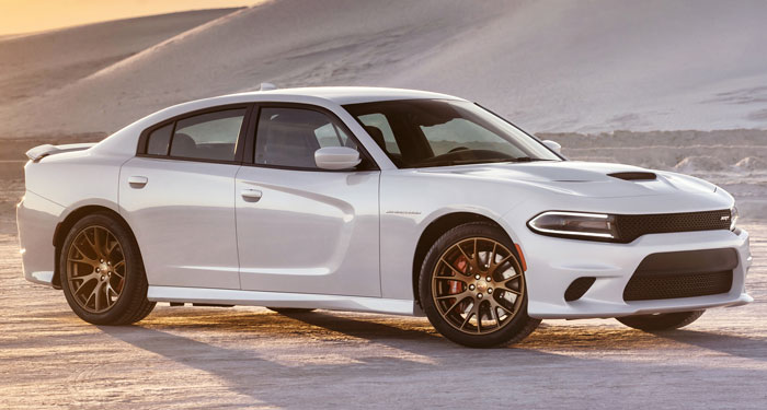 2016-Dodge-Charger-Hellcat-front