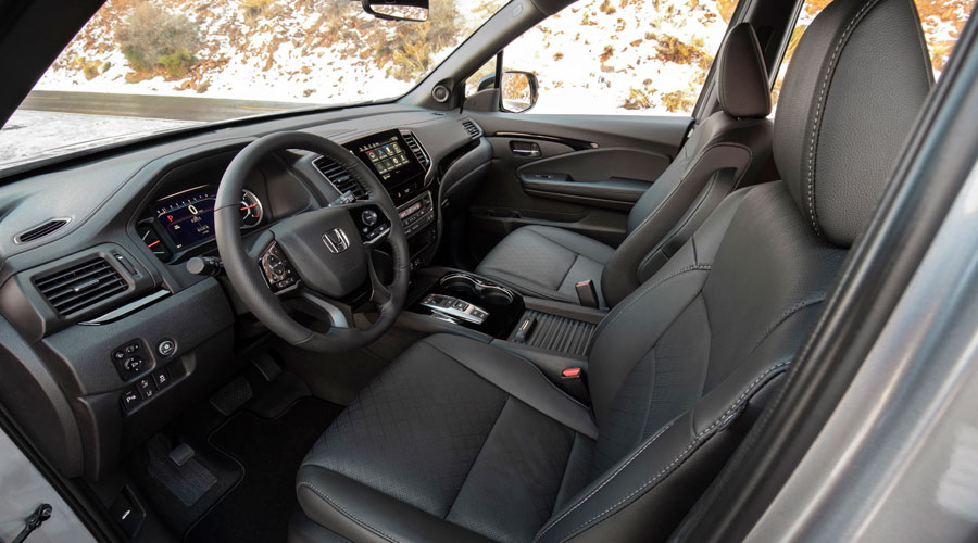 2019-Honda-Passport-front-seat