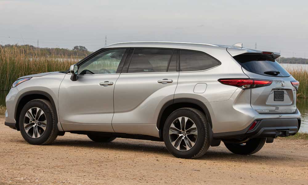 2020-Toyota-Highlander-2