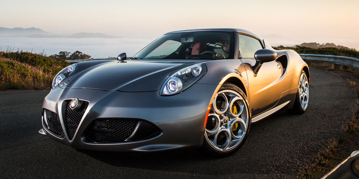 Alfa-Romeo-4C-front-700