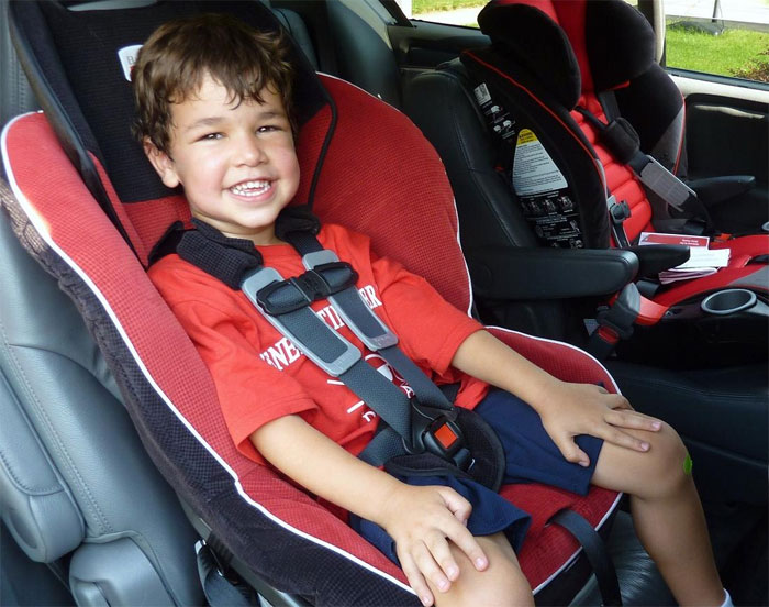 Child-Safety-Seat-700