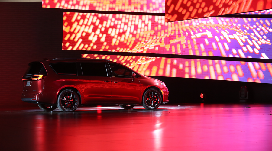 Chrysler-Pacifica-FINAL