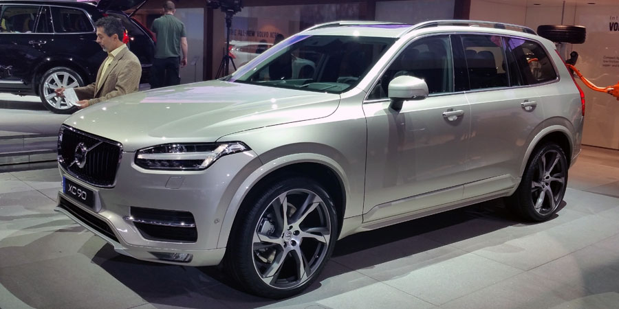 Volvo-XC90-front