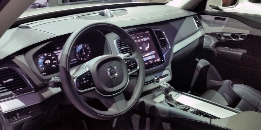 Volvo-XC90-interior